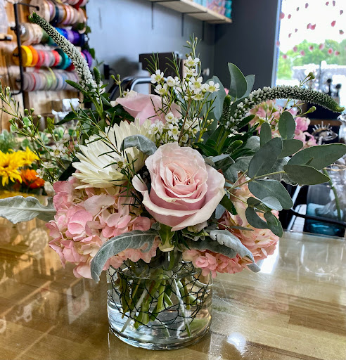 Florist «Design Works Flowers», reviews and photos, 624 N Main St, Rochester, MI 48307, USA