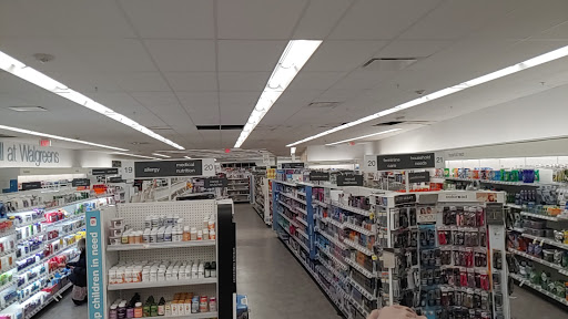 Convenience Store «Walgreens», reviews and photos, 1101 Beacon St, Newton, MA 02461, USA