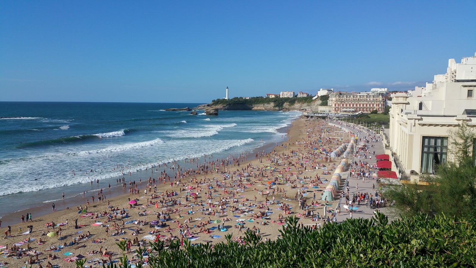 Plage de Biarritz'in fotoğrafı imkanlar alanı