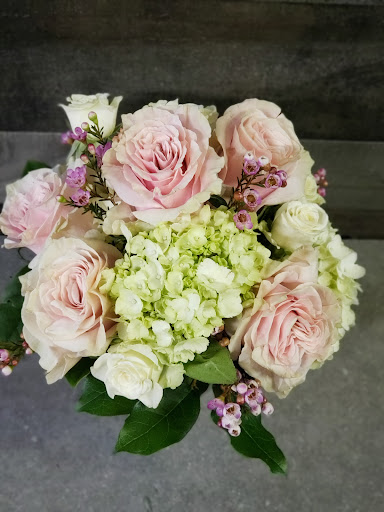 Florist «Moehring Woods Flowers», reviews and photos, 20923 Mack Ave, Grosse Pointe, MI 48236, USA