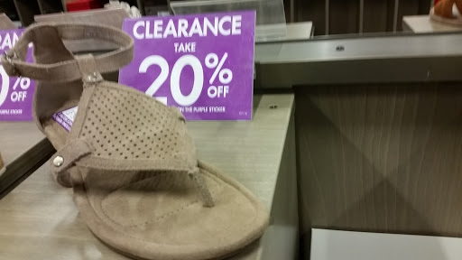 Shoe Store «DSW Designer Shoe Warehouse», reviews and photos, 1015 Cochrane Rd, Morgan Hill, CA 95037, USA