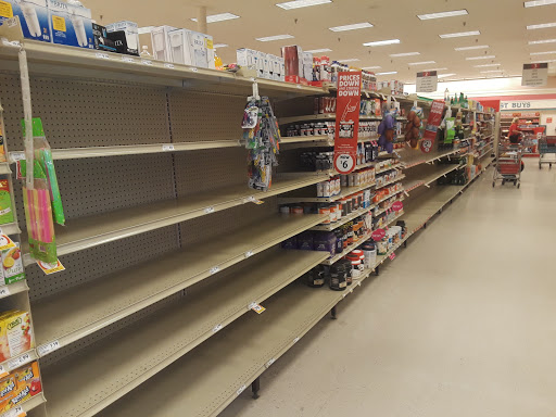 Grocery Store «Winn-Dixie», reviews and photos, 5428 Dogwood Dr, Milton, FL 32570, USA