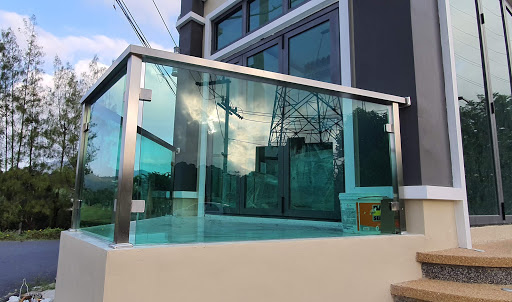 UFU AluMax ช่างกระจกภูเก็ต ช่างอลูมิเนียม Aluminium Glass & Glazier Phuket