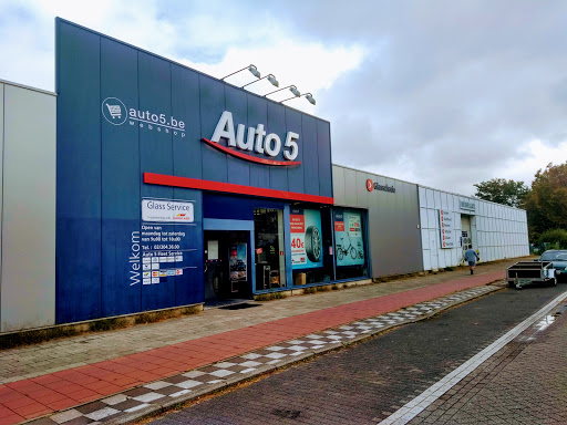 Car parts shops in Antwerp