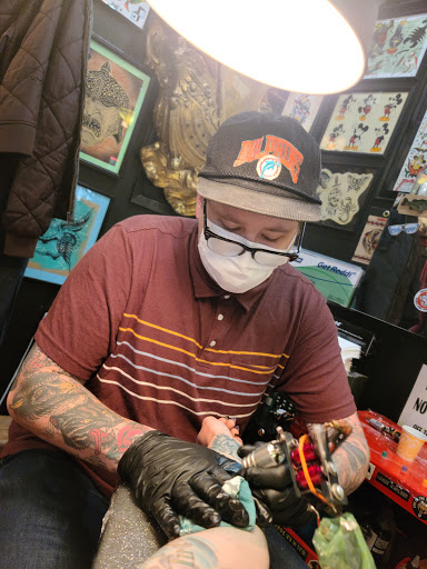 Tattoo Shop «Historic Tattoo», reviews and photos, 2001 SE 50th Ave, Portland, OR 97215, USA
