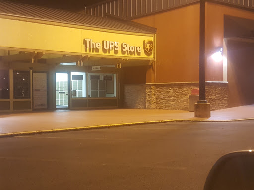 Shipping and Mailing Service «The UPS Store», reviews and photos, 3800-3842 Bridgeport Way W, University Place, WA 98466, USA