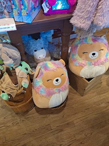 American Restaurant «Cracker Barrel Old Country Store», reviews and photos, 825 Marketplace Blvd, Hamilton Township, NJ 08691, USA