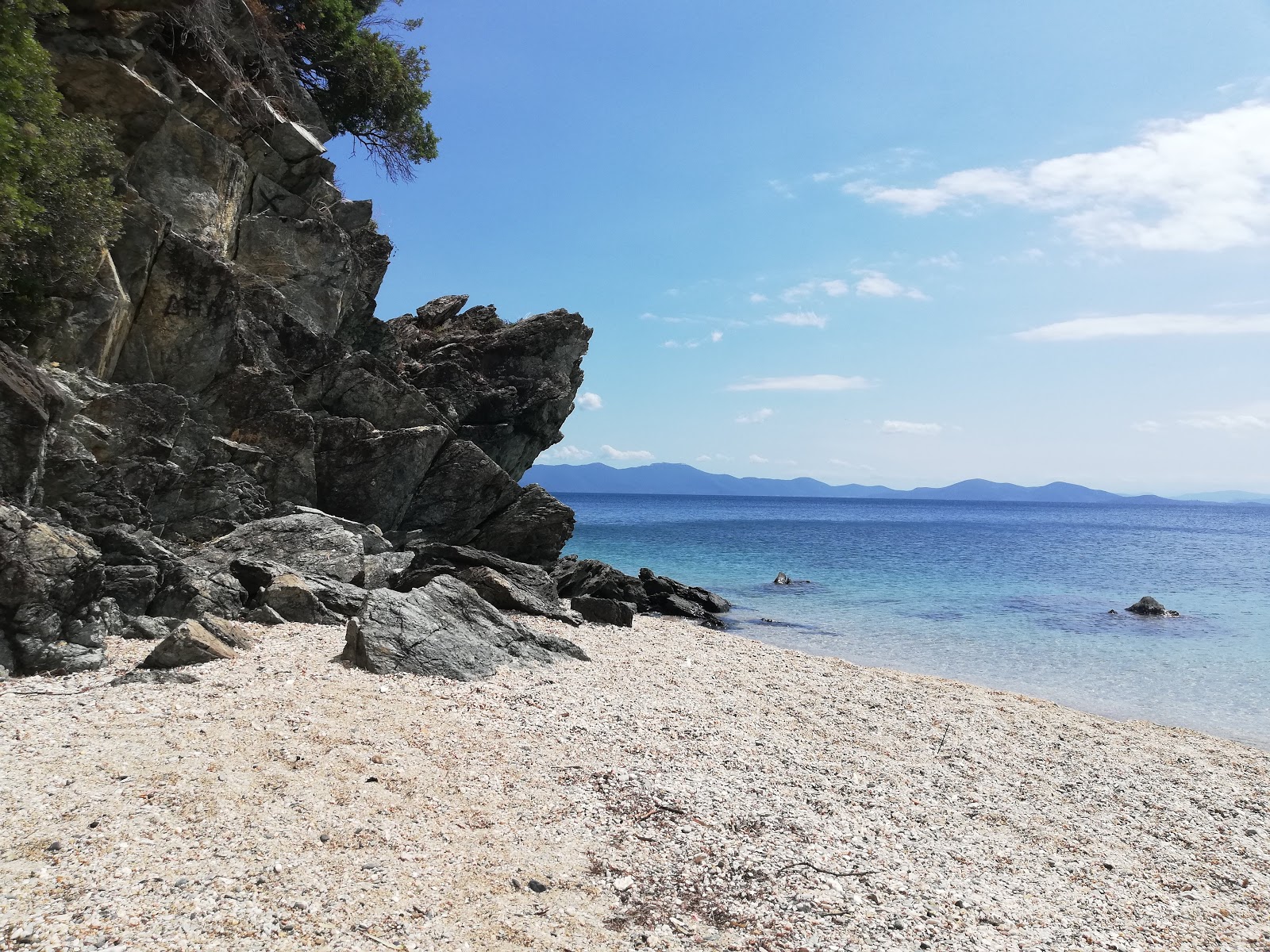 Foto de Lagoudi beach área selvagem