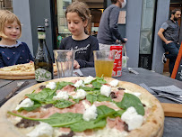 Pizza du Pizzeria Jordan Tomas - Pizza Mamamia Lyon Montchat - n°12