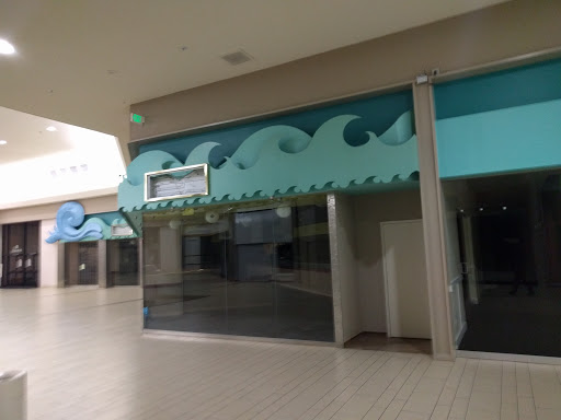 Shopping Mall «Vallco Shopping Mall», reviews and photos, 10123 N Wolfe Rd, Cupertino, CA 95014, USA