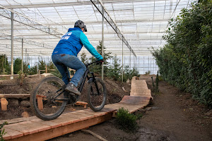 INDOOR MOUNTAINBIKE