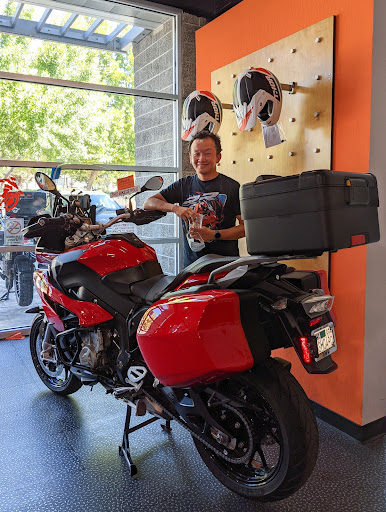 Motorcycle Dealer «CalMoto Livermore», reviews and photos, 952 N Canyons Pkwy, Livermore, CA 94551, USA