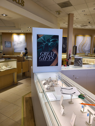 Jewelry Store «Jared The Galleria of Jewelry», reviews and photos, 7 Philbrook Ave, South Portland, ME 04106, USA