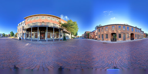 Gift Shop «First Capitol Trading Collectibles and Gifts», reviews and photos, 207 S Main St, St Charles, MO 63301, USA