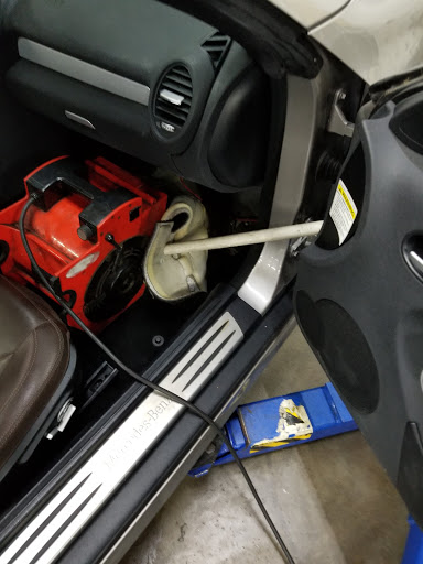 Auto Repair Shop «European Motor Cars», reviews and photos, 4010 McGinnis Ferry Rd, Alpharetta, GA 30005, USA