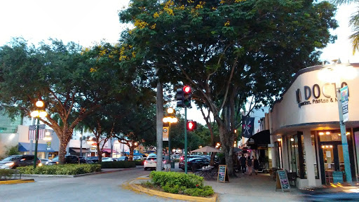 Movie Theater «Cinema Paradiso Hollywood», reviews and photos, 2008 Hollywood Blvd, Hollywood, FL 33020, USA