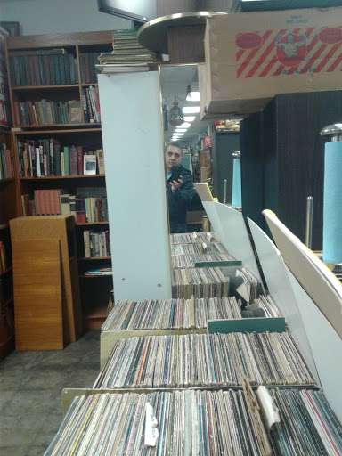 Antique Store «The Antique & Thrift Shop», reviews and photos, 100 Sunrise Hwy, Valley Stream, NY 11581, USA