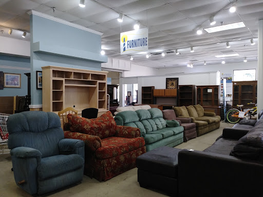 Thrift Store «Lighthouse Ministries», reviews and photos, 535 E Brandon Blvd, Brandon, FL 33511, USA