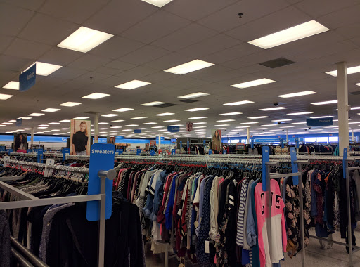 Clothing Store «Ross Dress for Less», reviews and photos, 380 Marketplace Blvd, Hamilton Township, NJ 08691, USA