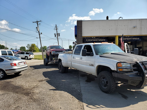 Tire Shop «State Street Tire», reviews and photos, 460 W Park Ave, Barberton, OH 44203, USA