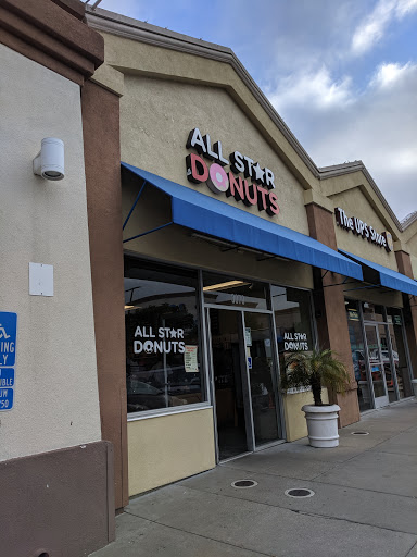 All Star Donuts, 3070 El Cerrito Plaza, El Cerrito, CA 94530, USA, 