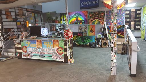 Headed West, 1565 S Colorado Blvd, Denver, CO 80222, USA, 