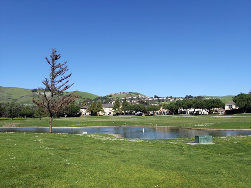 Golf Course «Mission Hills of Hayward Golf Course», reviews and photos, 275 Industrial Pkwy, Hayward, CA 94544, USA
