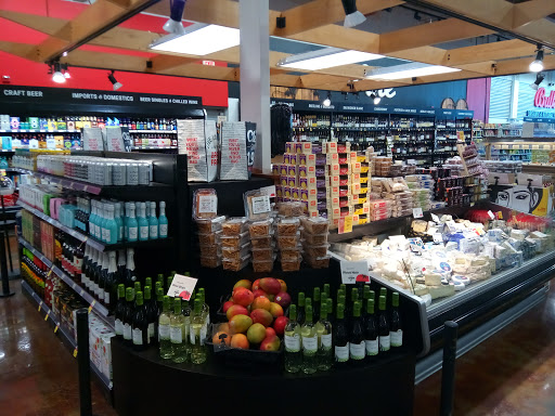 Grocery Store «Earth Fare», reviews and photos, 10903 Parkside Dr, Knoxville, TN 37934, USA