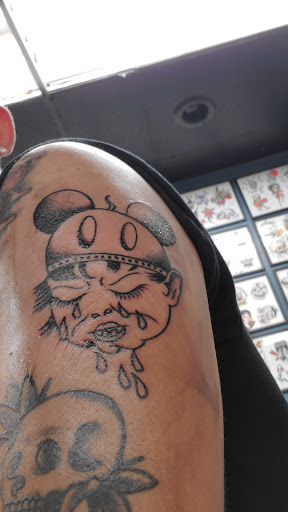 Tattoo Shop «6th St Tattoo», reviews and photos, 1106 W 6th St, Corona, CA 92882, USA