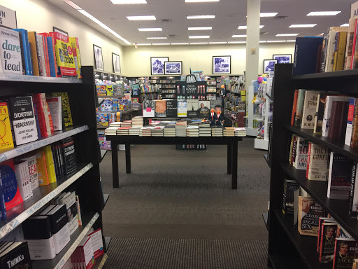 Book Store «Books-A-Million», reviews and photos, 5600 Grandview Pkwy, Davenport, FL 33837, USA