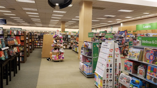 Book Store «Barnes & Noble», reviews and photos, 1156 US-46, Woodland Park, NJ 07424, USA