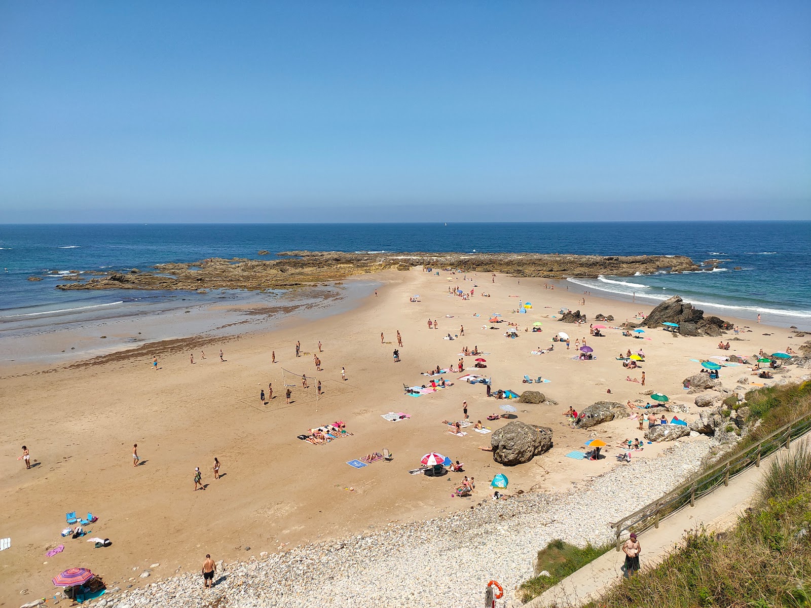 Photo of Playa de Amio with very clean level of cleanliness