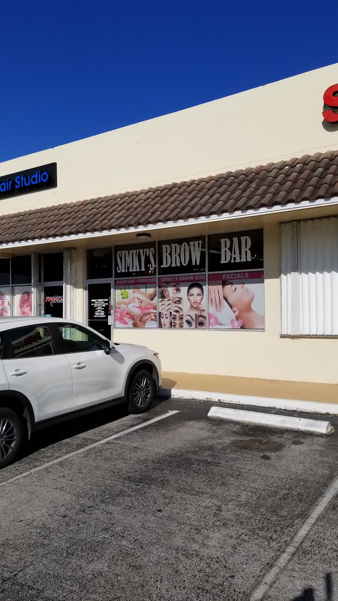 Simkys Brow Bar