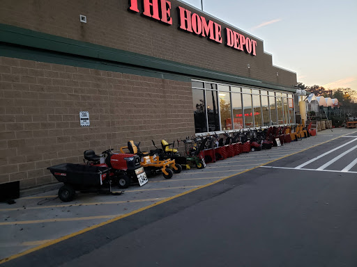 Shopping Mall «Crossroads Shopping Center», reviews and photos, 229 Hartford Ave, Bellingham, MA 02019, USA