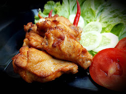 อิ่มไก่ทอด