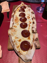 Pizza du Restaurant turc Restaurant Ella à Paris - n°13
