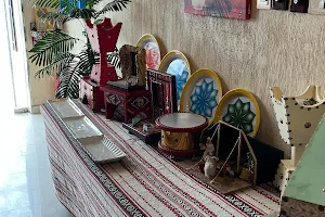 Ayal Alfareej Restaurant image