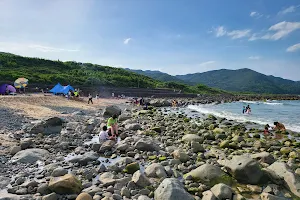 金沙灣海水浴場 image