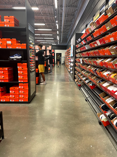 Clothing Store «Nike Factory Store», reviews and photos, 2350 Grand Cypress Dr #350, Wesley Chapel, FL 33544, USA