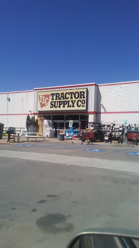 Home Improvement Store «Tractor Supply Co.», reviews and photos, 10011 Main St, Zachary, LA 70791, USA