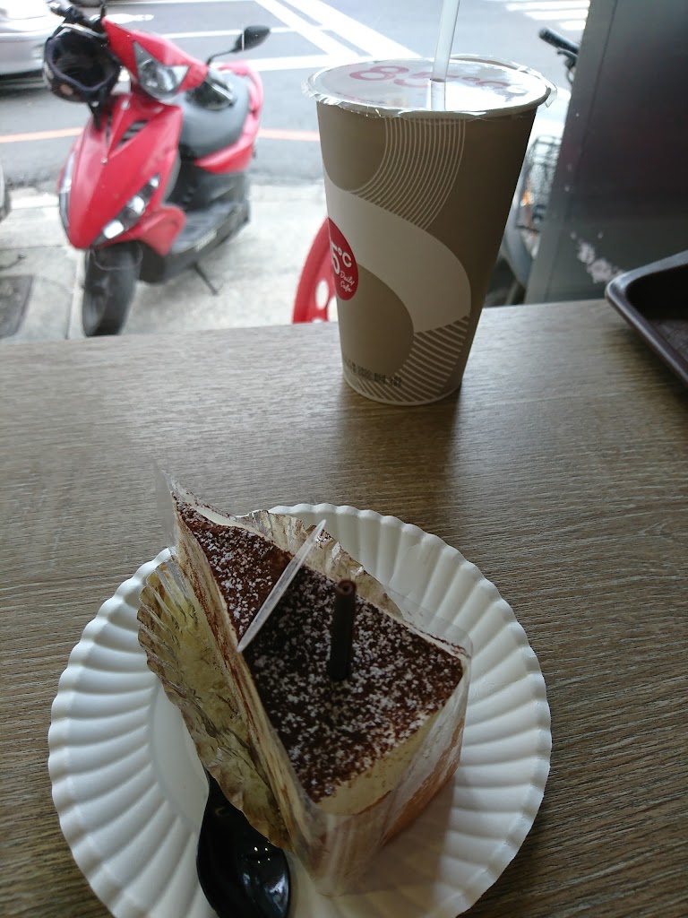 85度C咖啡蛋糕飲料麵包-嘉義興業店 的照片