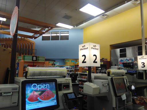 Grocery Store «Dillons», reviews and photos, 3020 E Douglas Ave, Wichita, KS 67214, USA