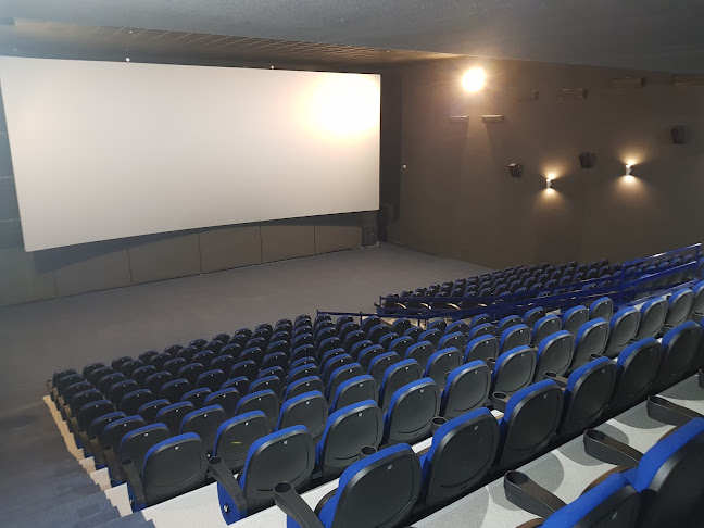 Hozzászólások és értékelések az LigetPlex Cinema - Mozi-ról