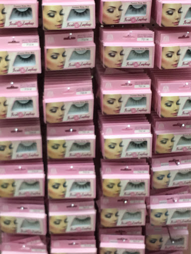 Cosmetics Store «O & S Beauty Supply», reviews and photos, 2247 S Buckner Blvd # 110, Dallas, TX 75227, USA