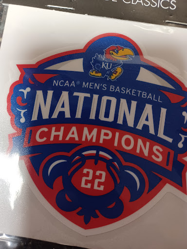 Book Store «KU Bookstore», reviews and photos, 1301 Jayhawk Blvd, Lawrence, KS 66045, USA