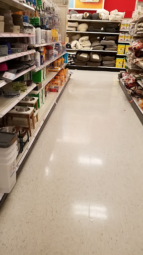 Department Store «Target», reviews and photos, 18855 N Market Pl Dr, Aurora, OH 44202, USA