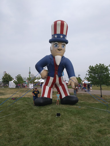 Park «Civic Center Park», reviews and photos, 24135 Hall Rd, Woodhaven, MI 48183, USA