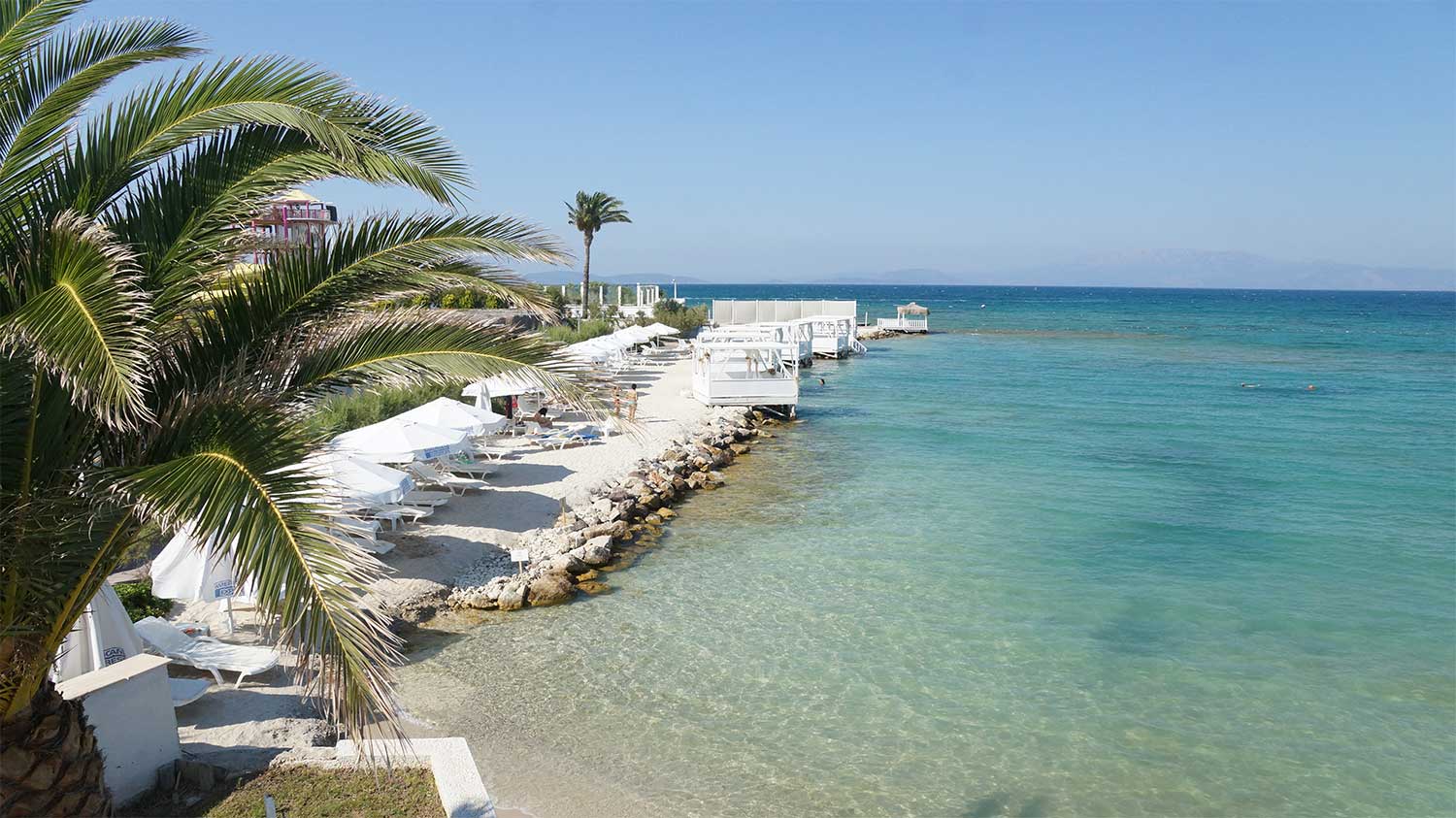 Fotografie cu Ilica Hotel Beach cu nivelul de curățenie înalt