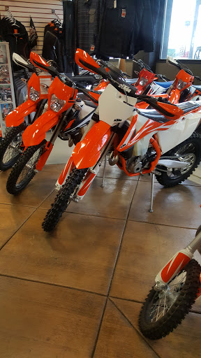 Motorcycle Dealer «Renegade Sports Kawasaki Yamaha Ktm of Centerville Utah», reviews and photos, 240 I-15 Frontage Rd, Centerville, UT 84014, USA