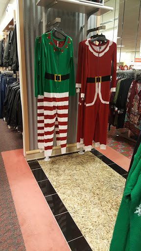 Department Store «Century 21 Department Store», reviews and photos, 1 N Park Pl, Morristown, NJ 07960, USA